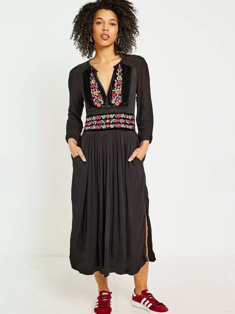 Free People Flora Embroidered Floral Midi Dress✨
